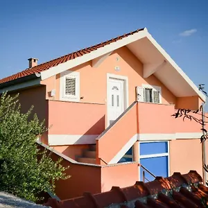 Apartment Olive, Jovici (Zadar)
